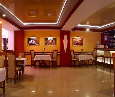 Hawana & 3*