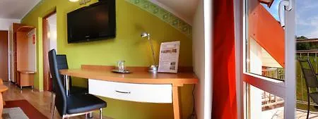 Hawana & Guest house Brenna
